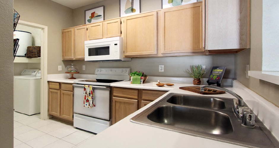 Kensington Square Apartments Image 3